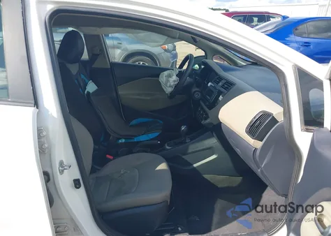 2017 Kia Rio Lx из США, поврежденный, VIN KNADM4A35H6121344